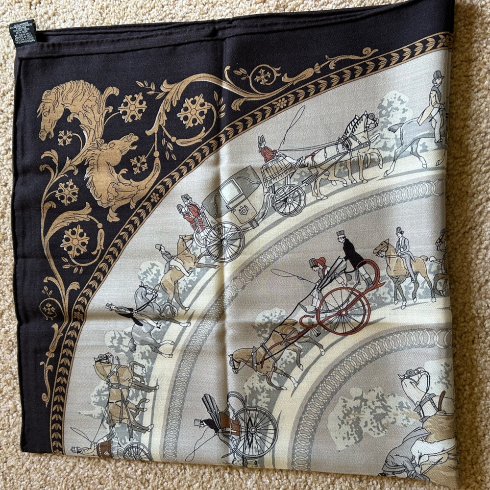 NWT Equestrian Horse Carriage Silk Wool Scarf 100x100cm Hermes Style - Picture 3 of 10